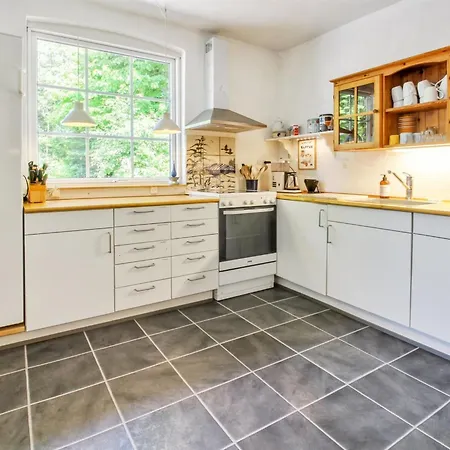 Сasa de vacaciones Kiri - 24km From The Sea By Interhome *